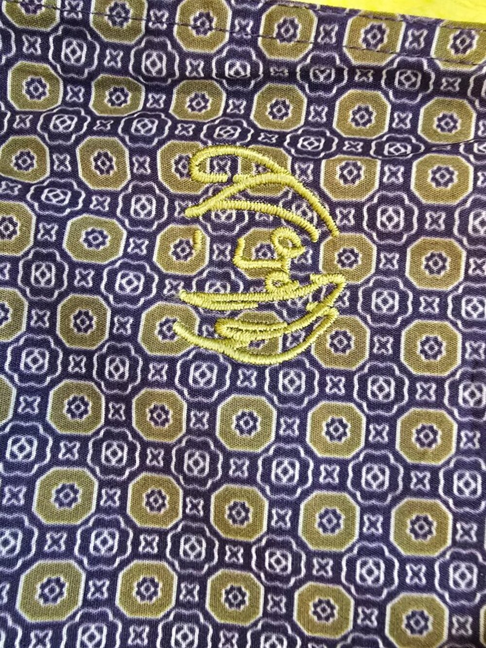 NWT John Lennon English Laundry mens Retro geometric medallion dress shirt in M - Picture 4 of 9